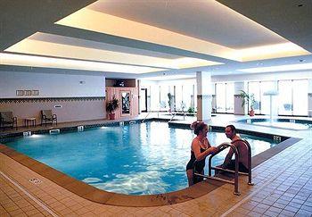 Courtyard By Marriott Ambassador Conference Center Hotel