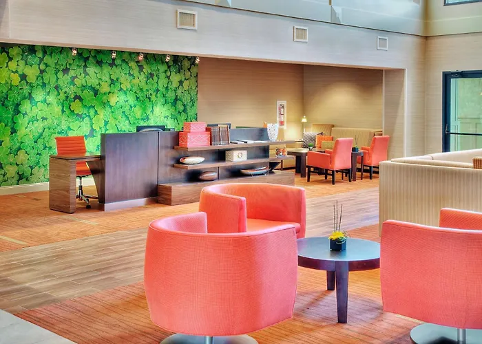 Courtyard By Marriott Erie Ambassador Conference Center